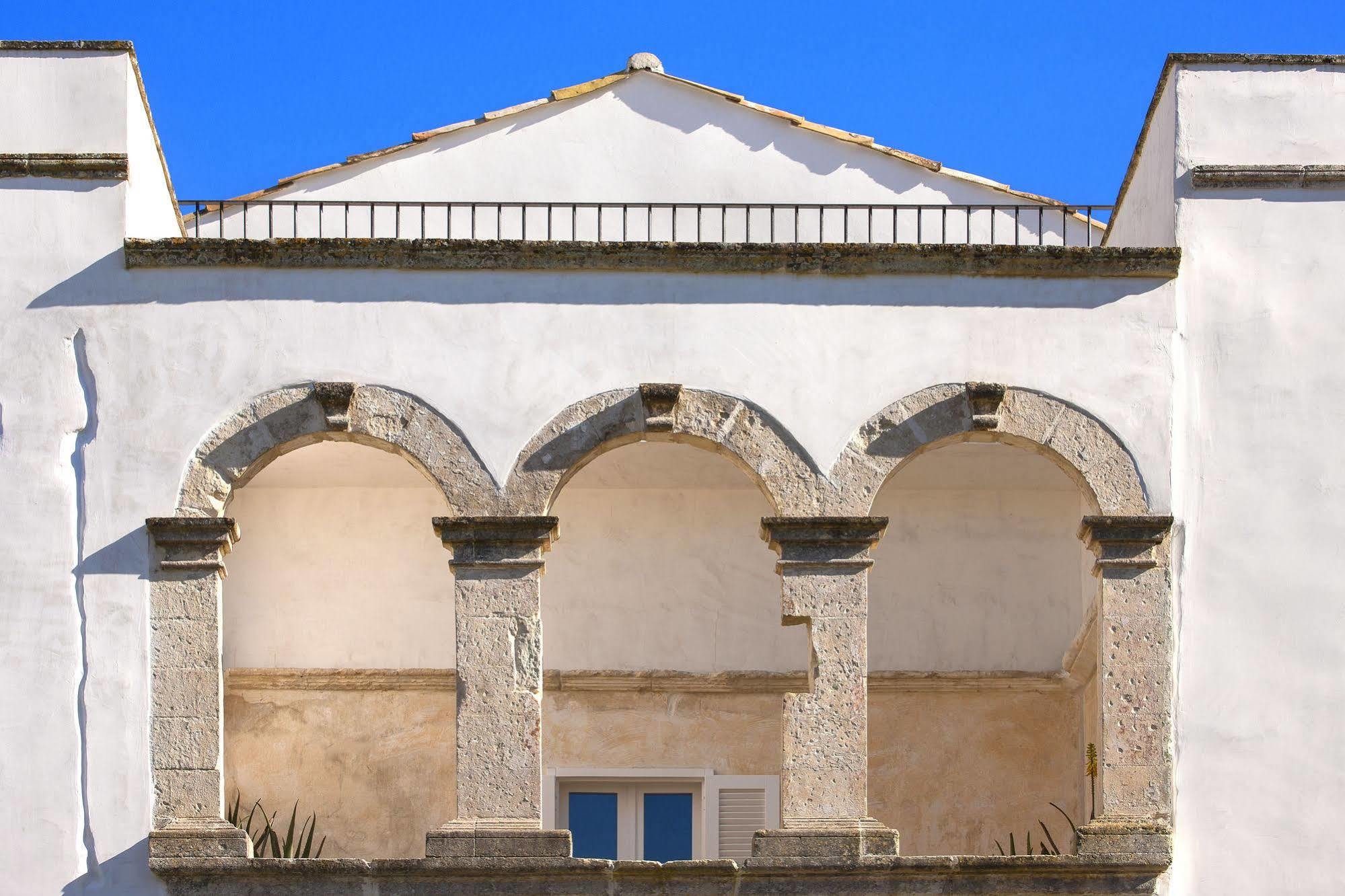 Critabianca - Masseria In Salento Cutrofiano Buitenkant foto