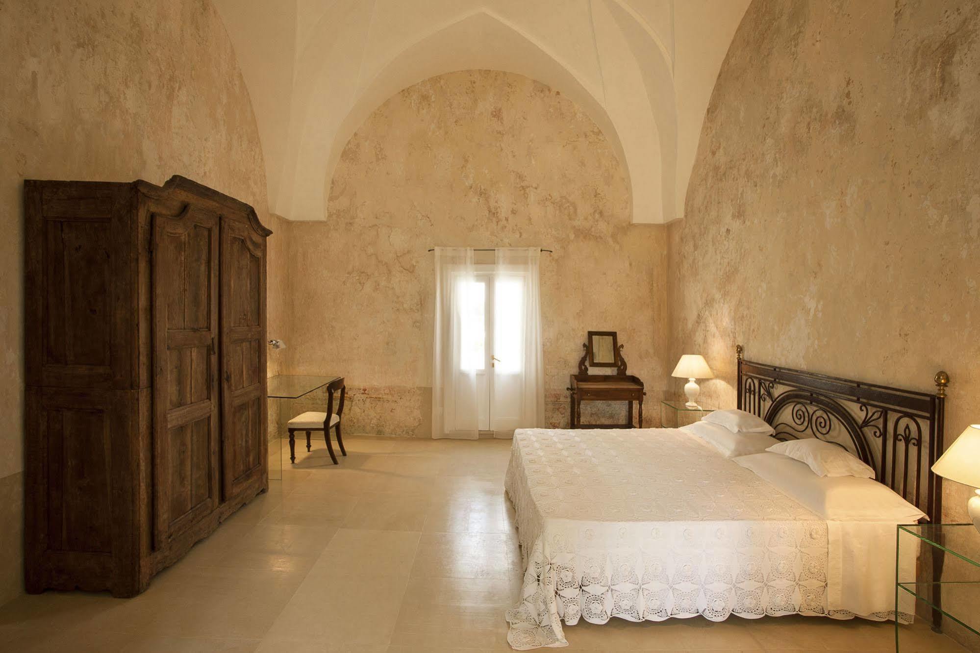 Critabianca - Masseria In Salento Cutrofiano Buitenkant foto