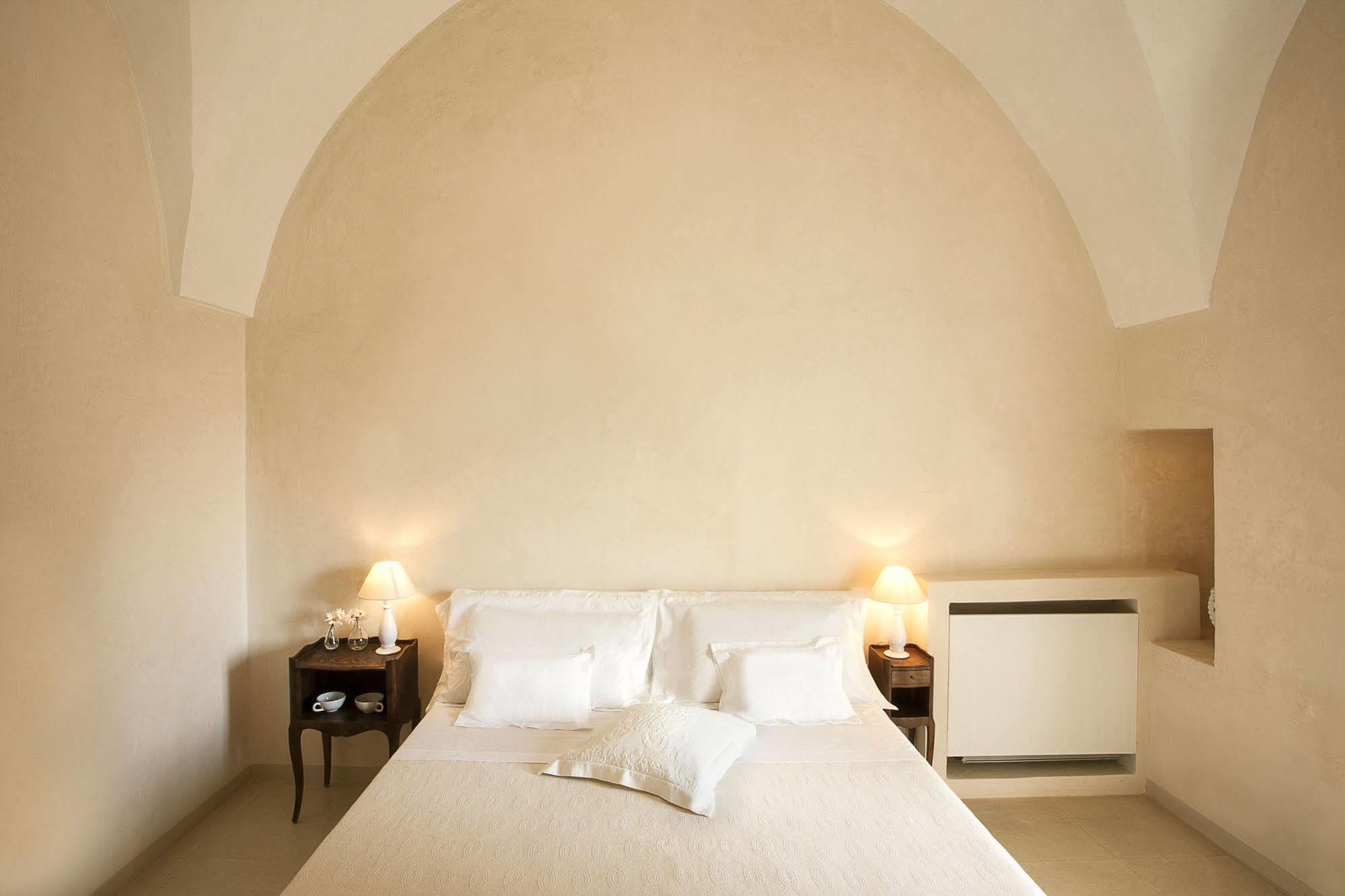 Critabianca - Masseria In Salento Cutrofiano Buitenkant foto